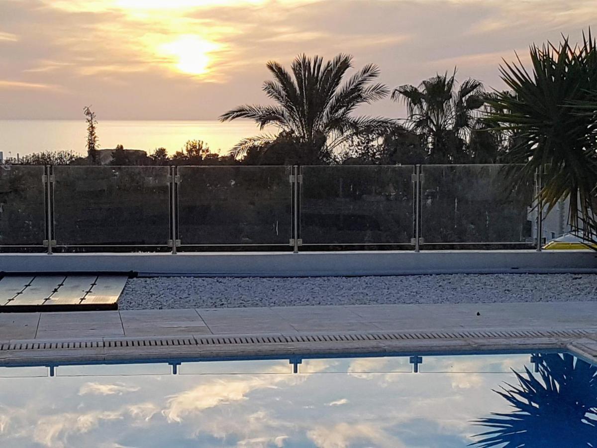 Villa Verdi: Luxury Villa With Private Pool Peyia Luaran gambar