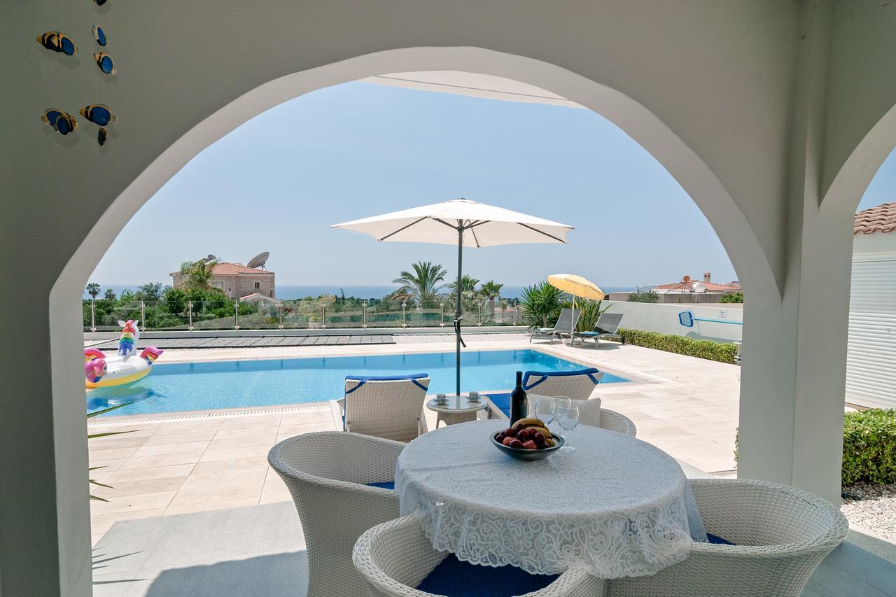 Villa Verdi: Luxury Villa With Private Pool Peyia Luaran gambar