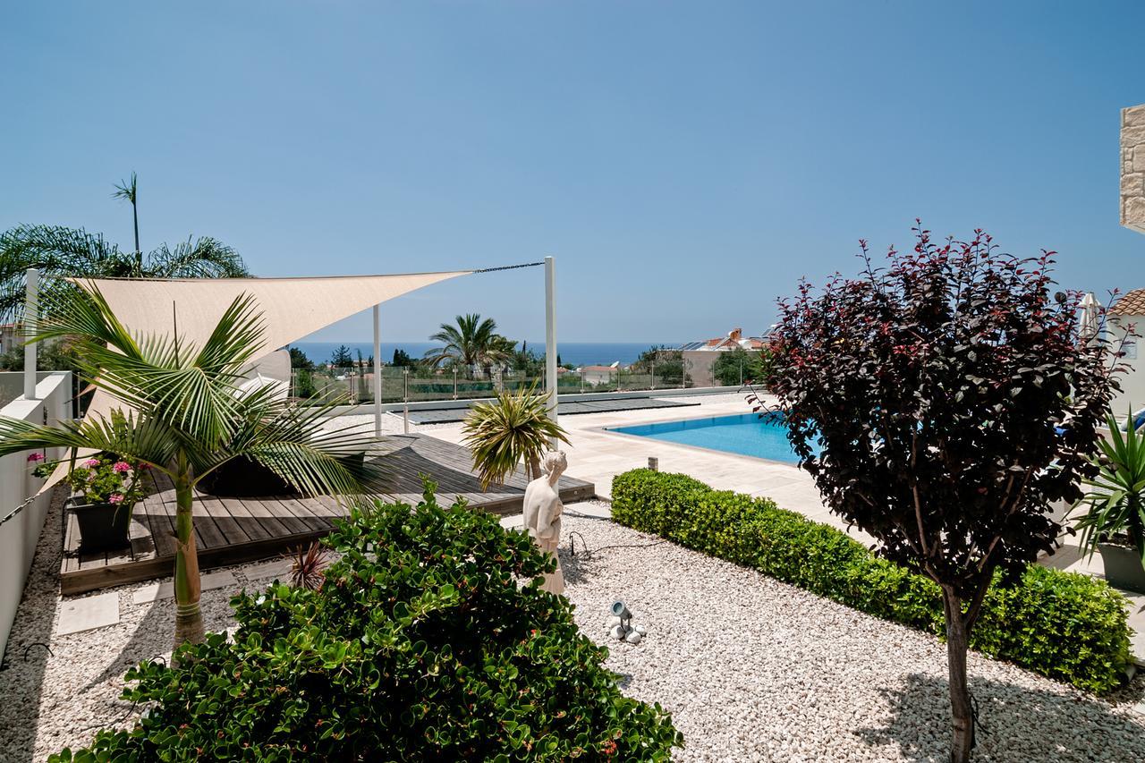 Villa Verdi: Luxury Villa With Private Pool Peyia Luaran gambar